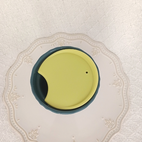 Starbucks Winter 2024 Geometric Blue Ceramic Tumbler 12 oz - Picture 6 of 10